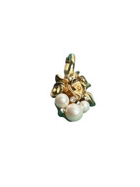 Marvella Vintage Rose Pendant Pearl Rhinestone Accents Gold Tone Jewelry